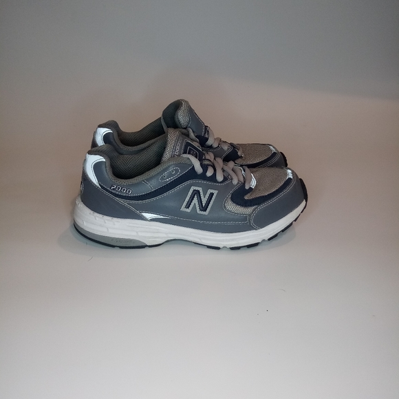 New balance 2000 special edition size 6.5 in mens - Picture 6 of 7